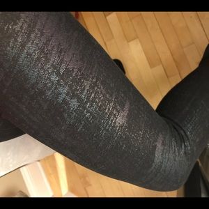 Paintbrush holographic leggings (L but runs small)